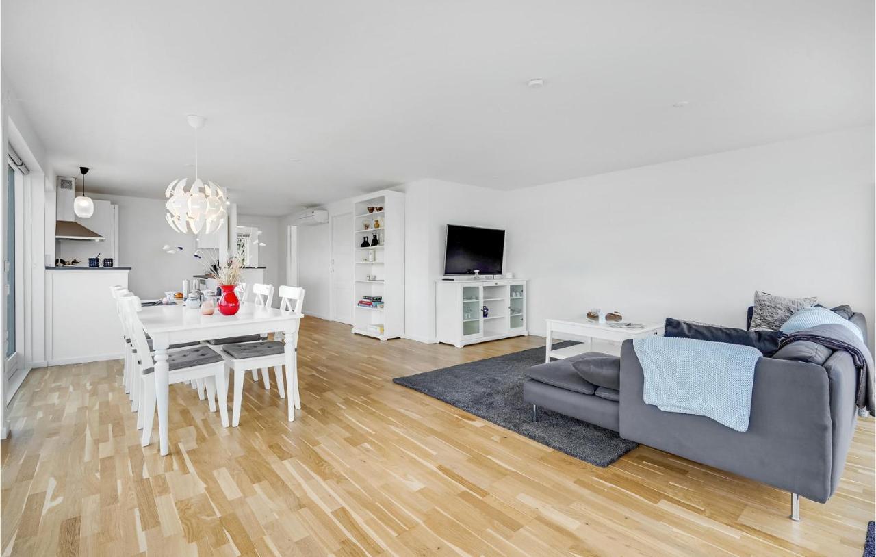2 Bedroom Stunning Home In Stroby Bagian luar foto
